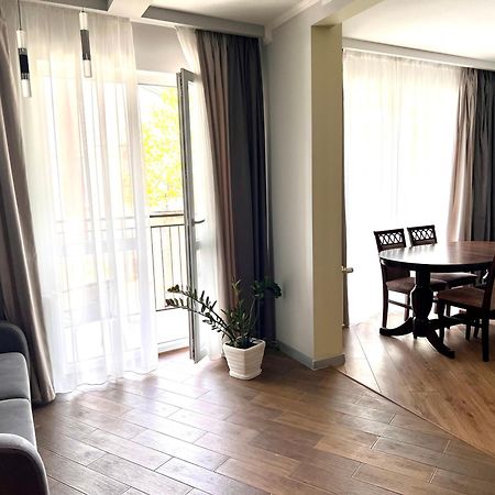 Osapart Ideal Apartment In The Complex Great Britain Lviv Exterior foto