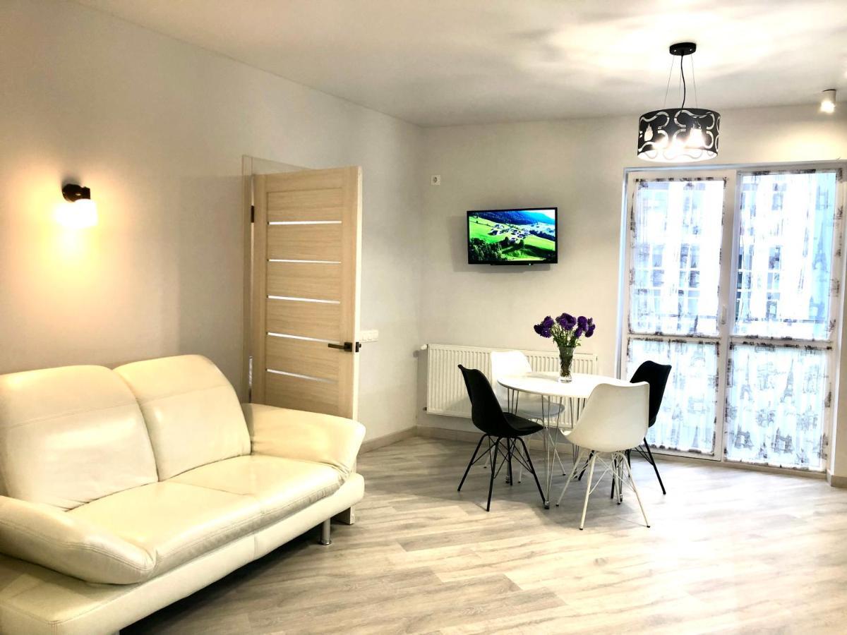 Osapart Ideal Apartment In The Complex Great Britain Lviv Exterior foto